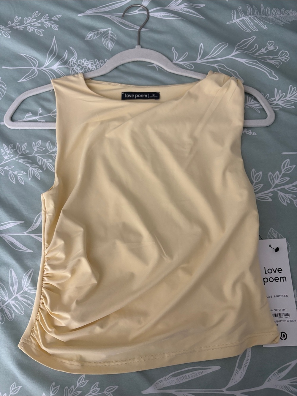 Love Poem Women's Cream Sleeveless Ruched Side Tank